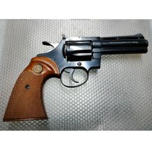 Revolver Colt Diamond Back calibre 38 especial